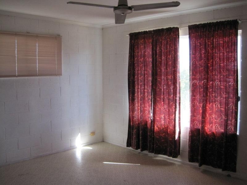 1/49 Punari Street, Currajong QLD 4812