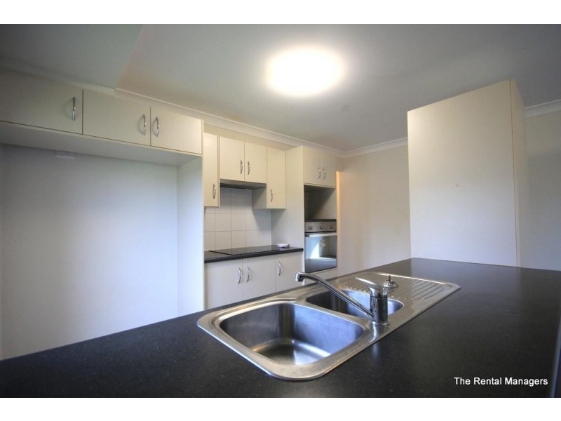 15 Chloe Court, Mount Louisa QLD 4814