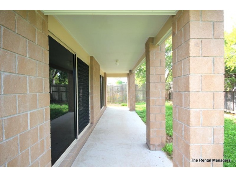 15 Chloe Court, Mount Louisa QLD 4814