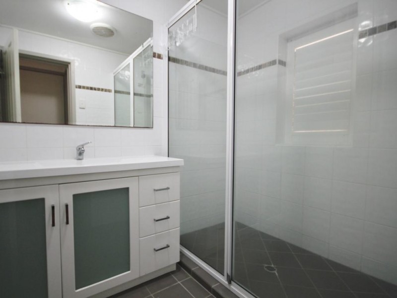 1/4 Cannan Street, South Townsville QLD 4810