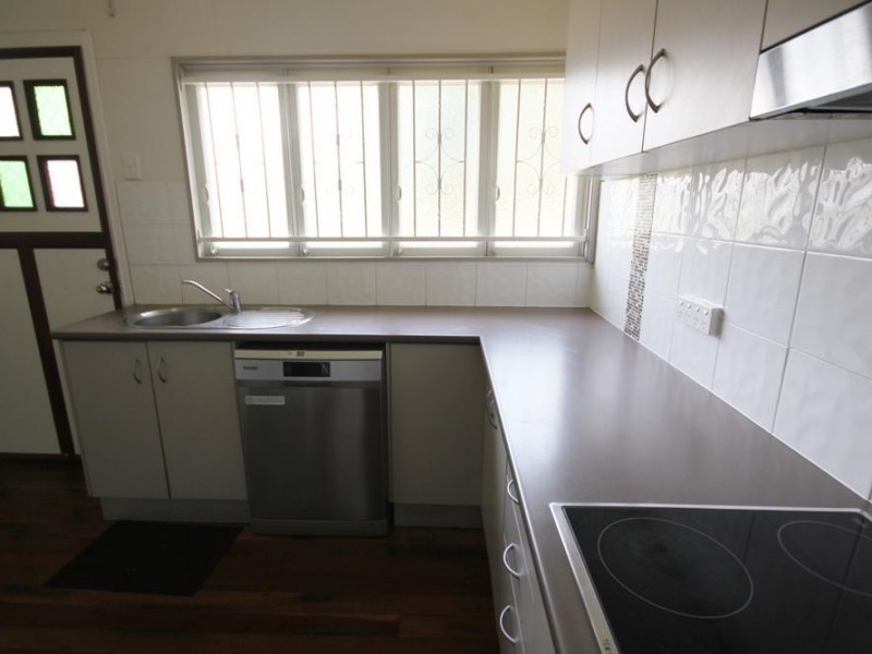 1/4 Cannan Street, South Townsville QLD 4810