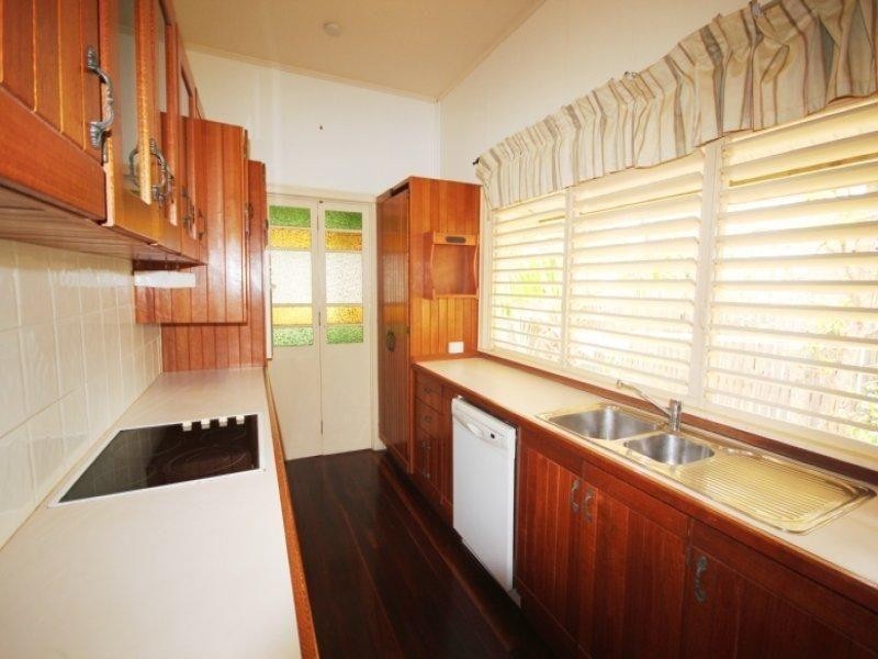 242 Wills Street, Townsville City QLD 4810