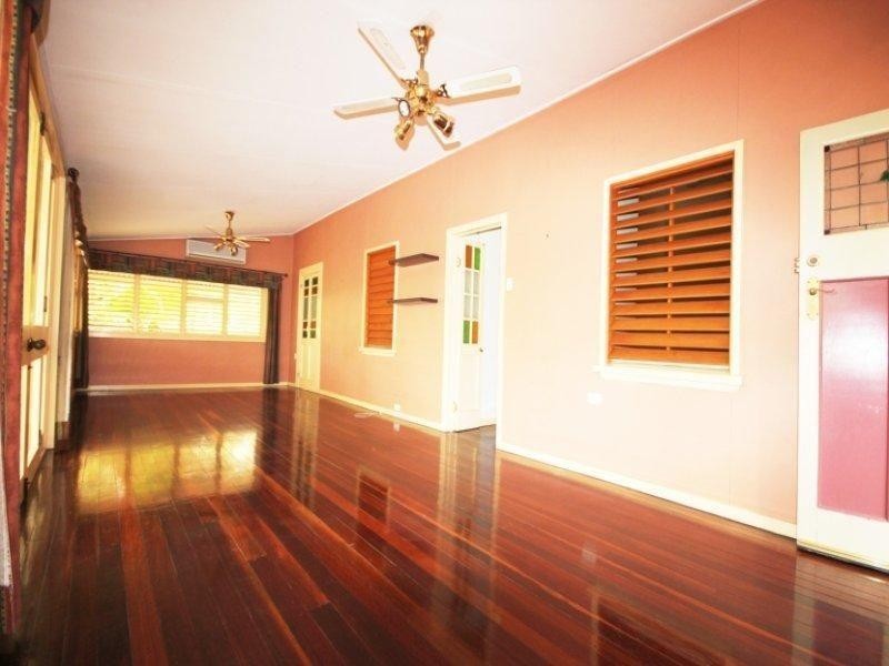 242 Wills Street, Townsville City QLD 4810