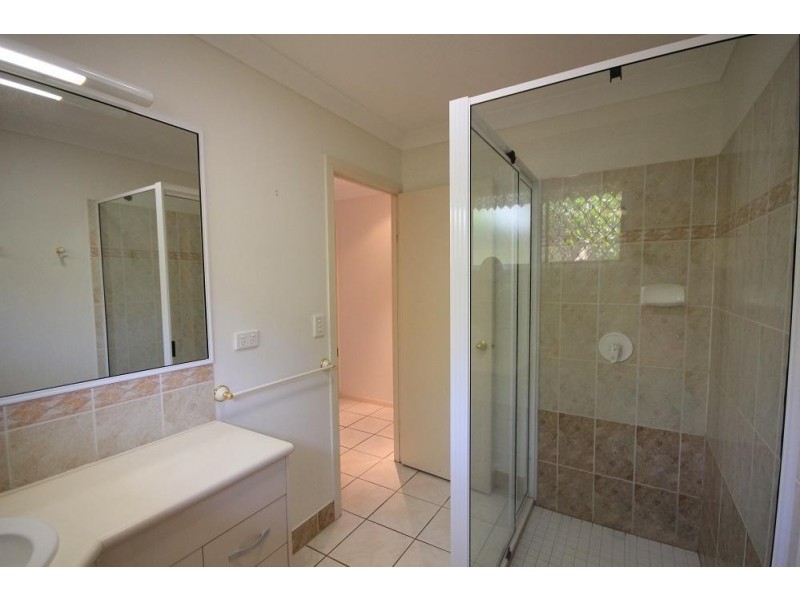 5 Crown Court, Kirwan QLD 4817