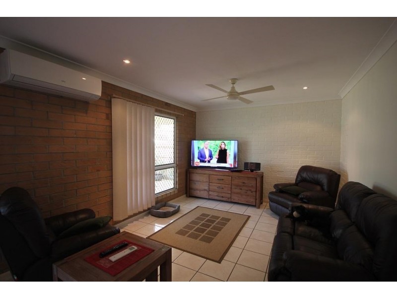 5 Crown Court, Kirwan QLD 4817