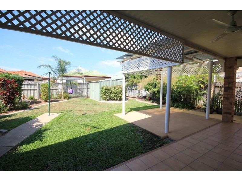 5 Crown Court, Kirwan QLD 4817