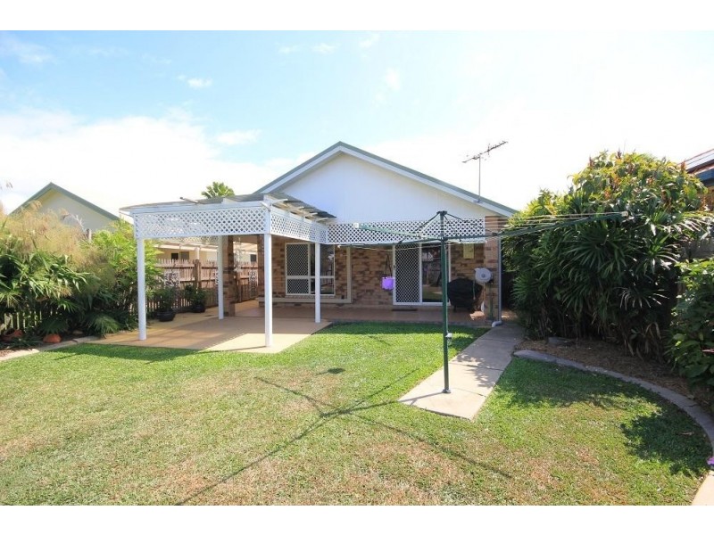 5 Crown Court, Kirwan QLD 4817