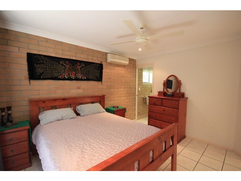 5 Crown Court, Kirwan QLD 4817