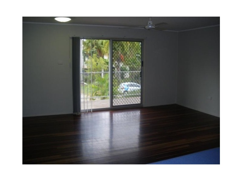 6 Cameron Court, Kelso QLD 4815