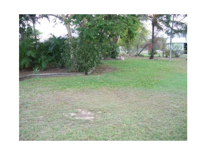 6 Cameron Court, Kelso QLD 4815