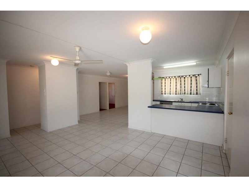 12 Bullock Street, Wulguru QLD 4811