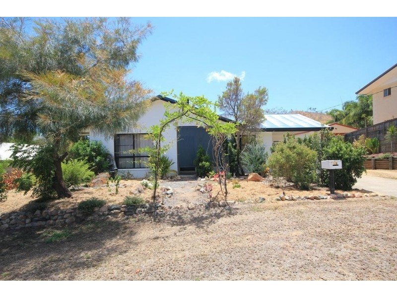 12 Bullock Street, Wulguru QLD 4811