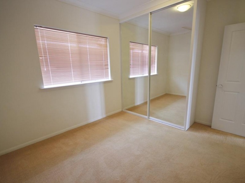 23/24 Martinez Avenue, West End QLD 4810