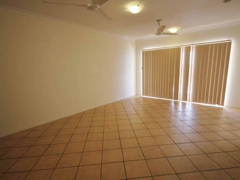 23/24 Martinez Avenue, West End QLD 4810
