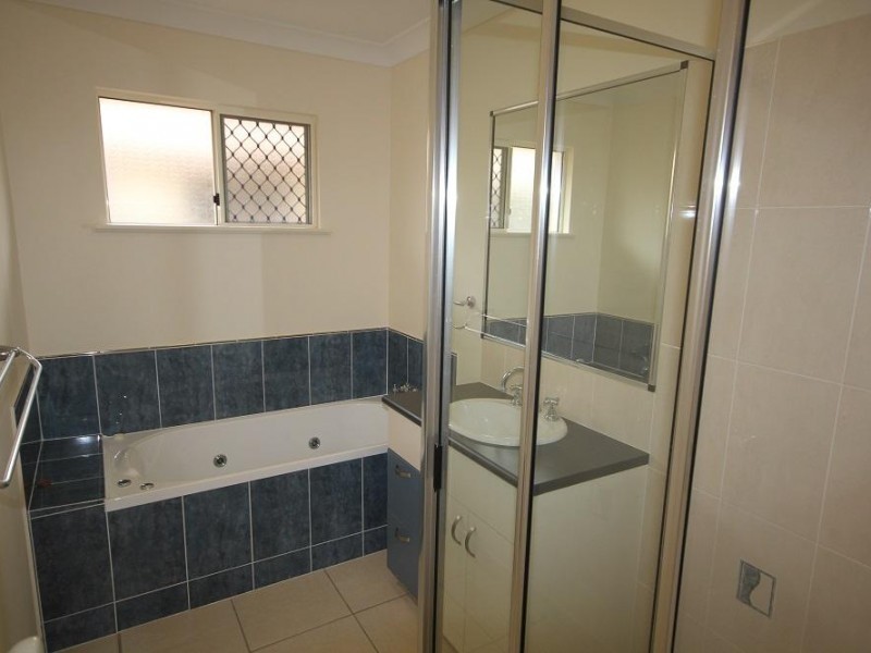 2 Dashwood Court, Kirwan QLD 4817