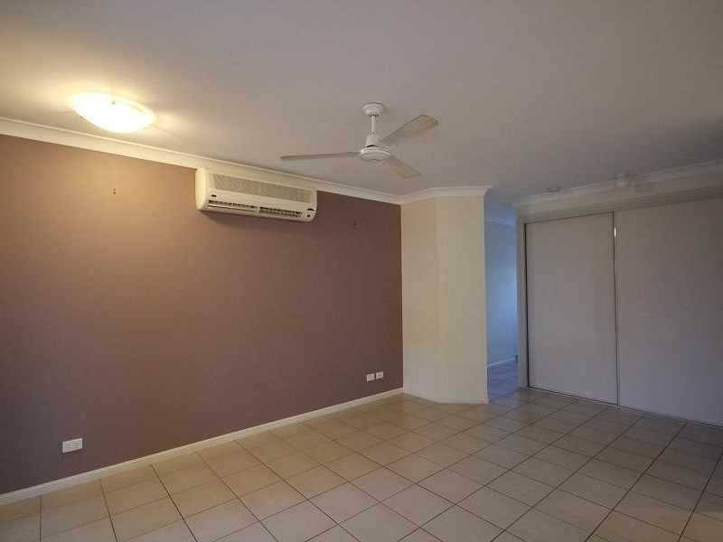 19 Minstrel Court, Bushland Beach QLD 4818