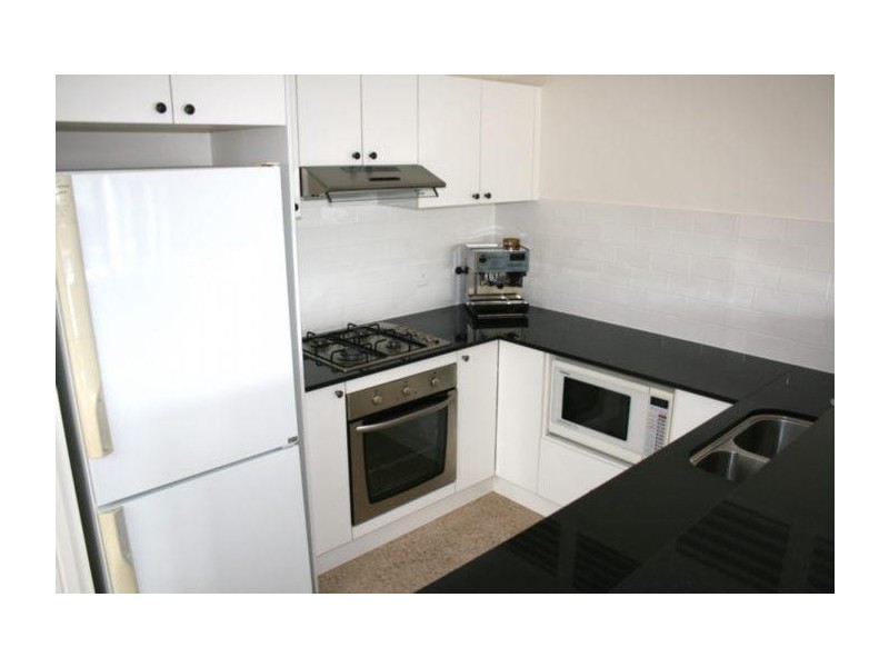 13 Perisher Court, Mount Louisa QLD 4814