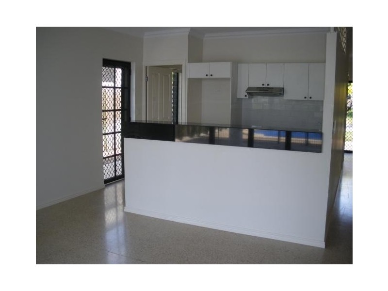 13 Perisher Court, Mount Louisa QLD 4814