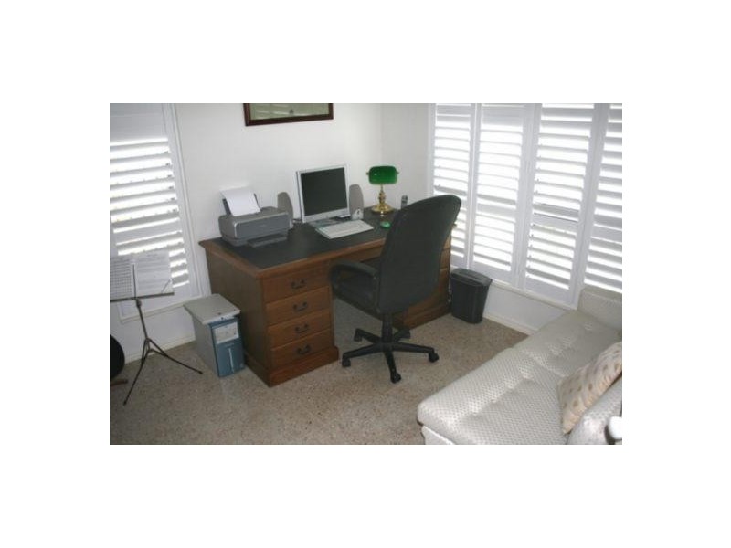 13 Perisher Court, Mount Louisa QLD 4814