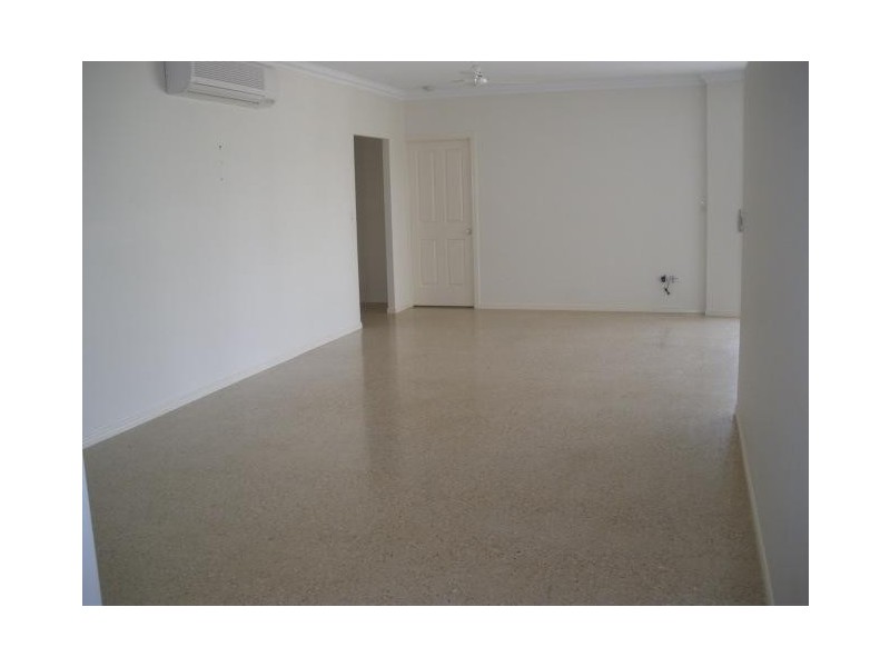 13 Perisher Court, Mount Louisa QLD 4814