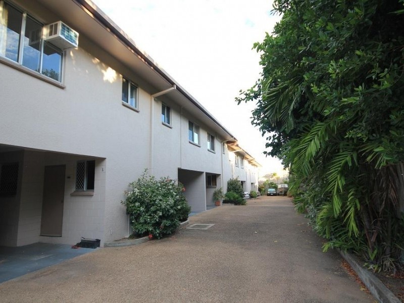 6/6 Mary Street, West End QLD 4810