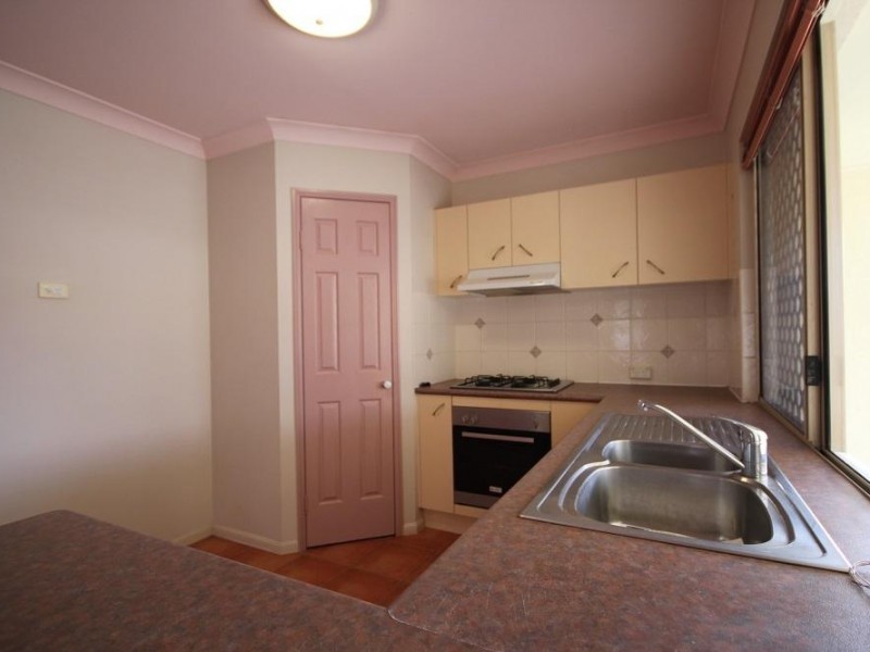 6 Saratoga Close, Kirwan QLD 4817