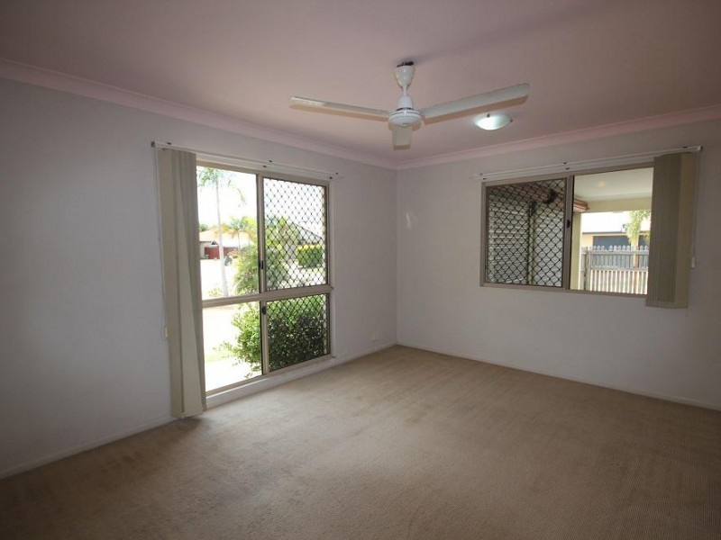 6 Saratoga Close, Kirwan QLD 4817