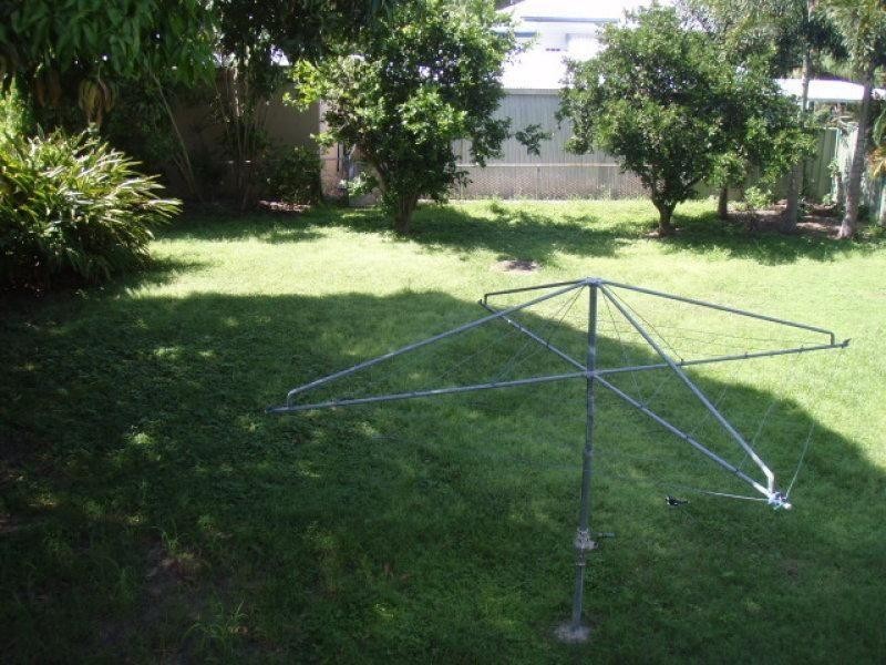 25 Bayswater Terrace, Hyde Park QLD 4812