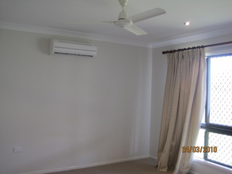 21 Dungarra Place, Bushland Beach QLD 4818