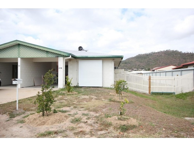 2/10 Doncaster Way, Mount Louisa QLD 4814