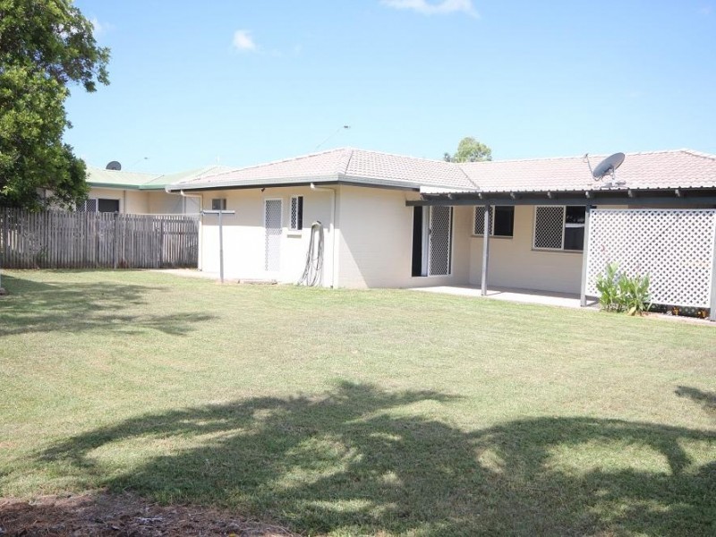 106 Kern Brothers Drive, Kirwan QLD 4817