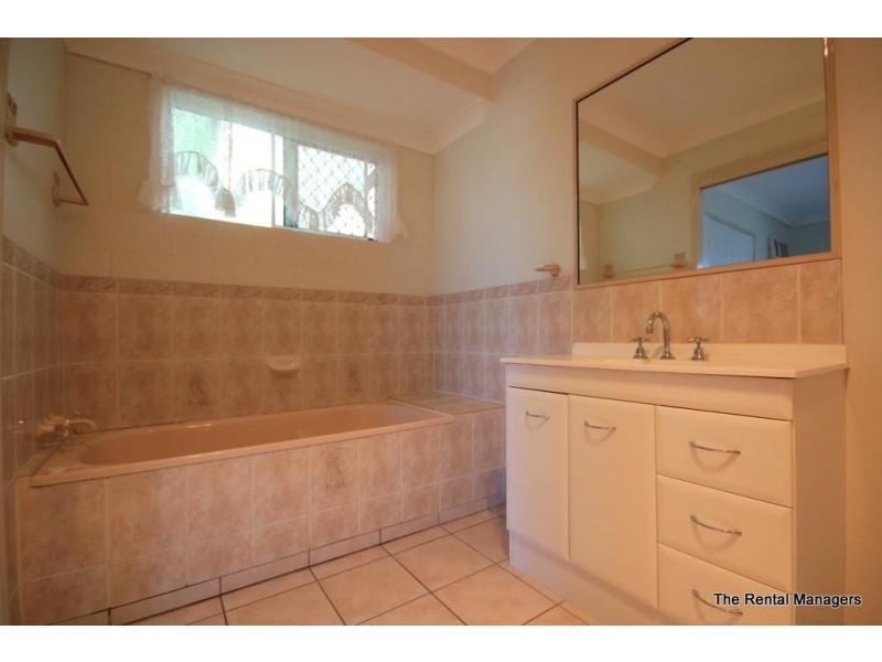 6 Martello Drive, Kirwan QLD 4817