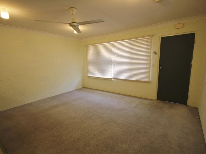 3/16 Margaret Street, West End QLD 4810