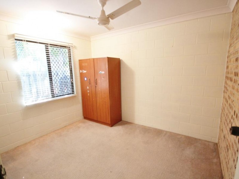 3/16 Margaret Street, West End QLD 4810