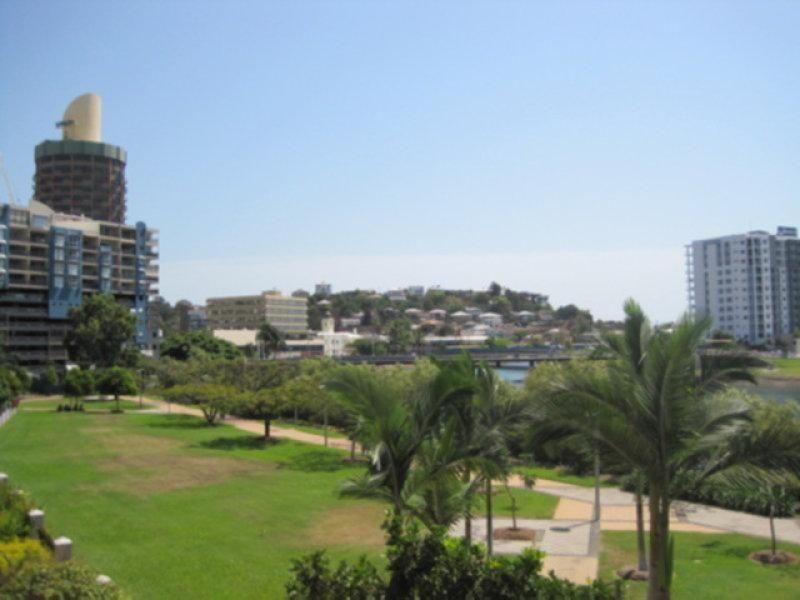 26/11 Stanley Street, Townsville City QLD 4810