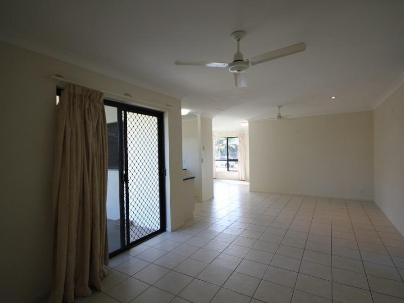 17 Amy Court, Kelso QLD 4815