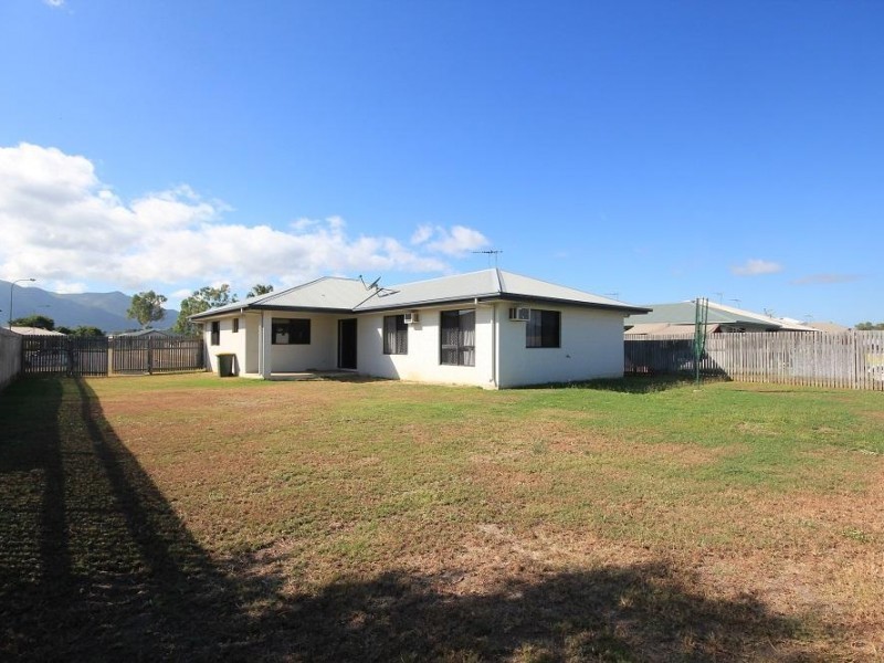 17 Amy Court, Kelso QLD 4815