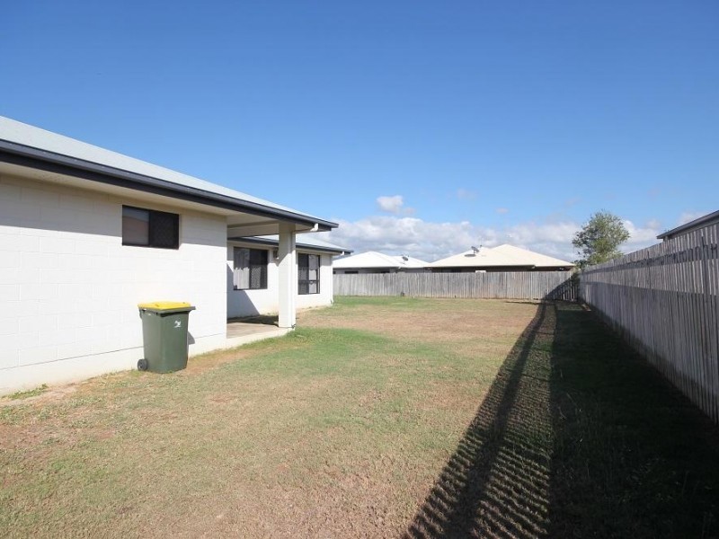 17 Amy Court, Kelso QLD 4815