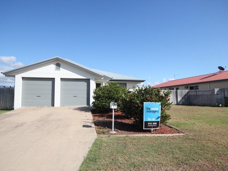 17 Amy Court, Kelso QLD 4815