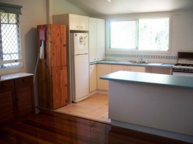 West End QLD 4810