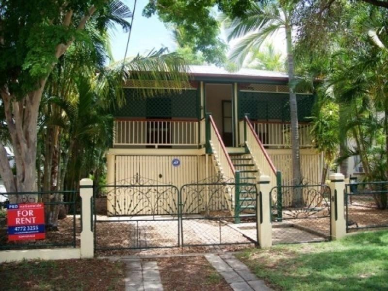 West End QLD 4810