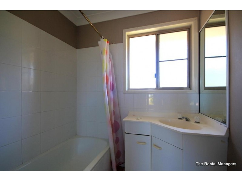 2 Newsholme Avenue, Deeragun QLD 4818