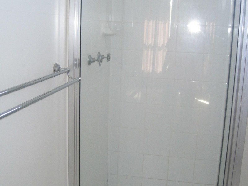 4 Amy Court, Kelso QLD 4815