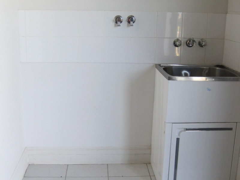 4 Amy Court, Kelso QLD 4815