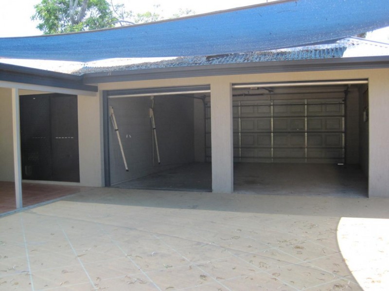 6 Ocean Park Drive, Bushland Beach QLD 4818