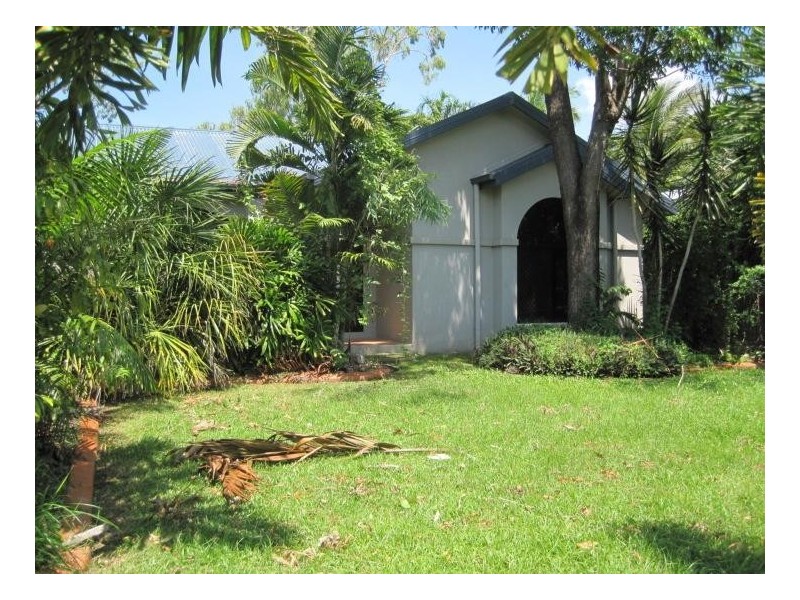 6 Ocean Park Drive, Bushland Beach QLD 4818