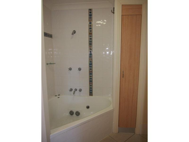 Townsville City QLD 4810