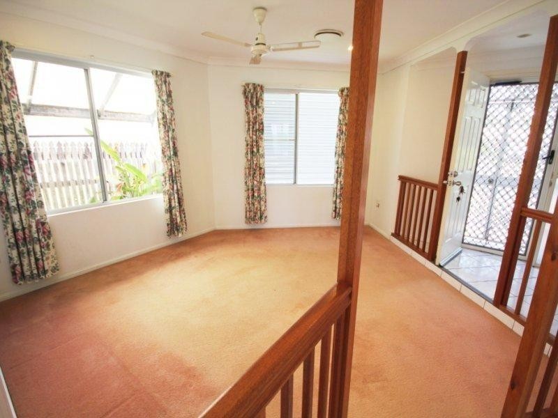 6 Celandine Court, Kirwan QLD 4817