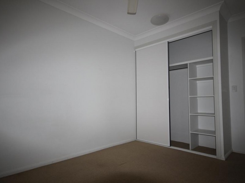 1/3 Crista Court, Kelso QLD 4815