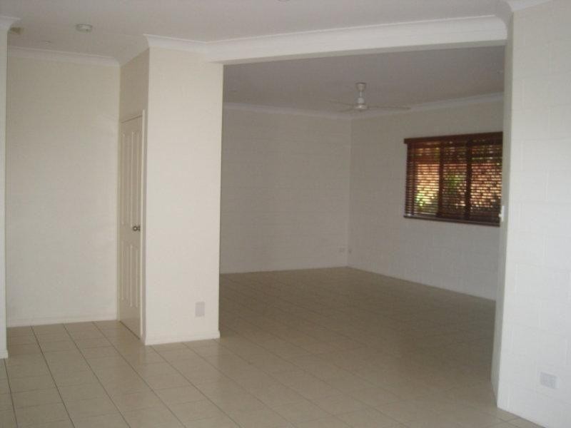 3/18 High Vista Way, Mount Louisa QLD 4814